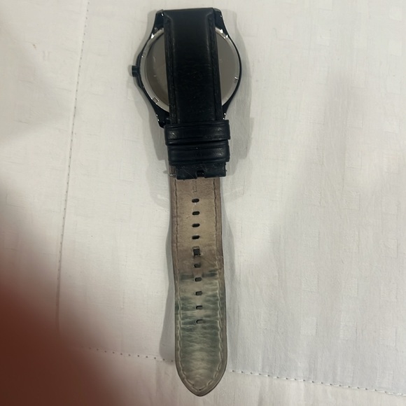 Armani Exchange black watch - Picture 4 of 5